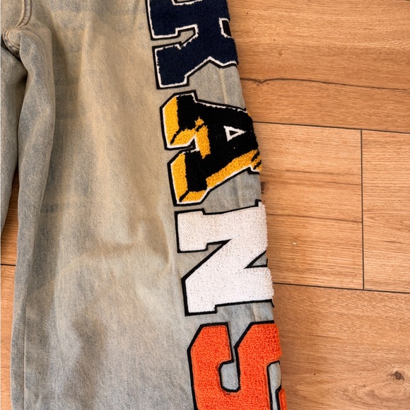 Ransom Multi-Color Lettered Light Blue Jeans - Picture 7 of 8